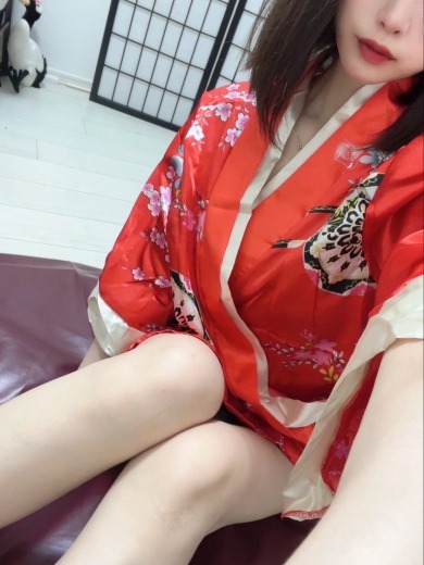 桜井　ひなの